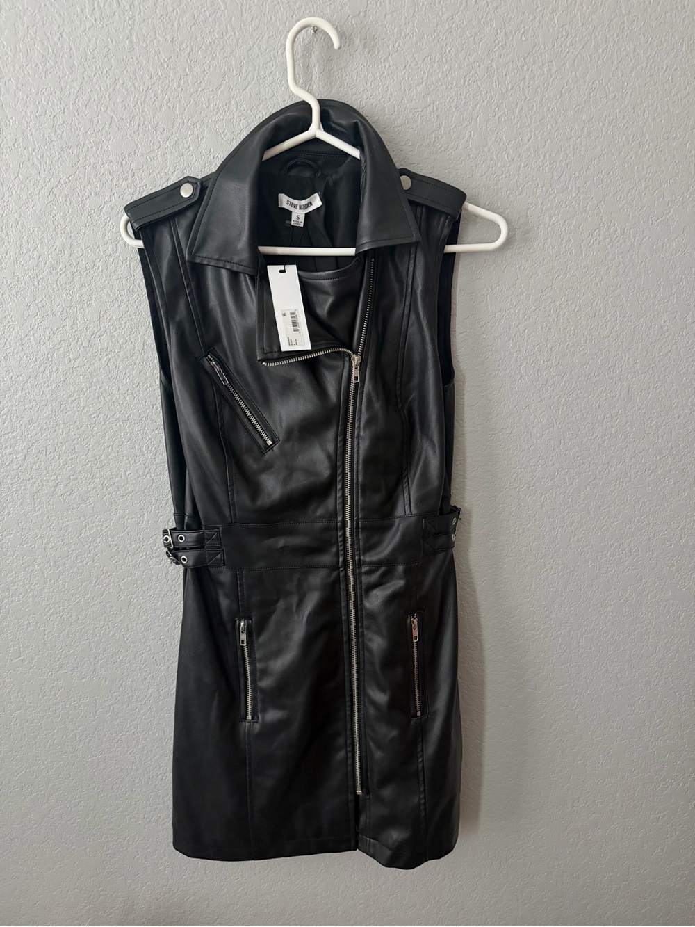 Steve Madden Black Sleeveless Faux Leather Dress, Adjustable Belts (Org. 100$)